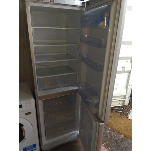 179 - Indesit full height fridge freezer W 60 D63 H 181 cm