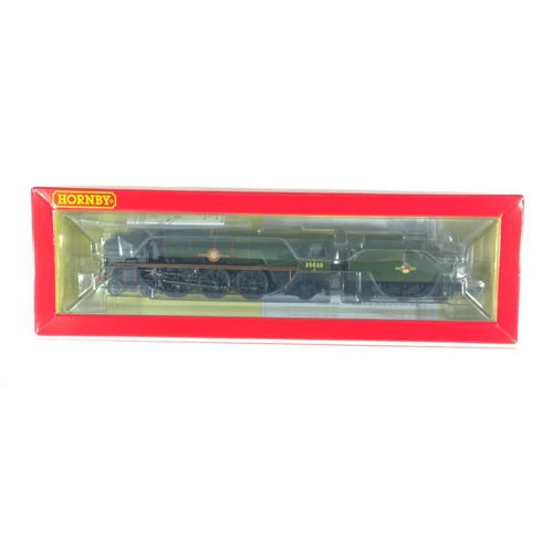 167 - BR (Late) 4-6-2 Merchant Navy (Rebuilt) Elder Dempster Lines 35030, DCC ready. Manufactured by Hornb... 