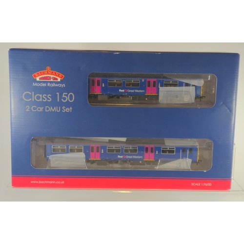 17 - Class 150/1 DMU 150128 First Great Western, DCC ready. Manufactured by Bachmann. Makers Catalogue no... 