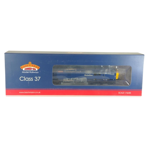 18 - Class 37/0 37055 Rail Celebrity Mainline Blue Reginal Exclusive, DCC ready. Manufactured by Bachmann... 