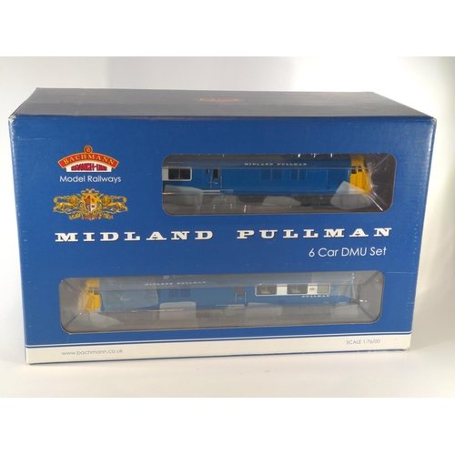 2 - Midland Pullman 6 car unit Nanking Blue with yellow ends - DCC on board. Manufactured by Bachmann. M... 