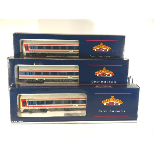 34 - 159 3 Car DMU Stage Coach. Manufactured by Bachmann. Makers Catalogue no 31-512