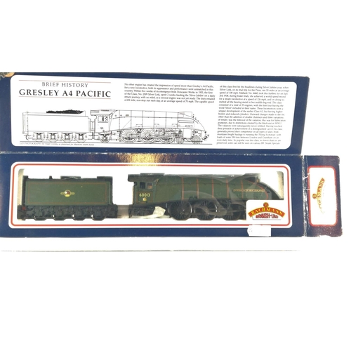 42 - A4 60013 Dominion of New Zealand BR Green Early Emblem. Manufactured by Bachmann. Makers Catalogue n... 