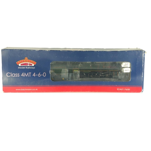 58 - Standard Class 4MT 75069 BR1B Tender BR Lined Green Late Crest Preserved, DCC ready. Manufactured by... 