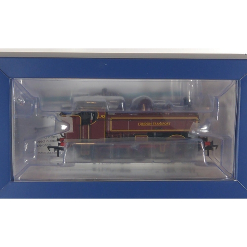 87 - Class 57XX Pannier Tank L92 London Transport Lined Maroon, DCC ready. Manufactured by Bachmann. Make... 