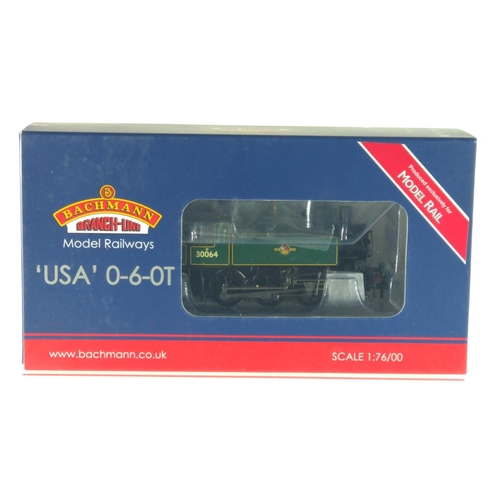 95 - USA Class 0-6-0 30064 BR Lined Green Late Crest Model Rail Exclusive, DCC Ready. Manufactured by Bac... 