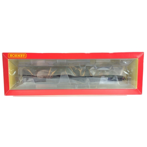 187 - Early BR 4-6-2 Britannia Class Locomotive 70034 Thomas Hardy, DCC ready. Manufactured by Hornby. Mak... 