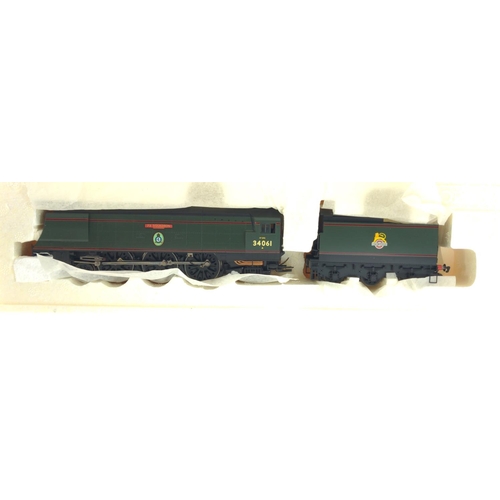 418 - BR 4-6-2 Battle of Britain Class 73 Squadron, DCC ready. Manufactured by Hornby. Makers Catalogue no... 