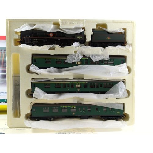 293 - Ltd Edition 1978 of 2000 The Atlantic Coast Express Train Pack. Manufactured by Hornby. Makers Catal... 