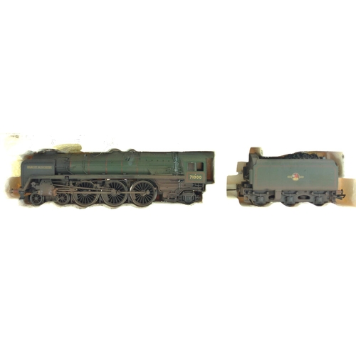 228 - Railroad BR 4-6-2 Class 8 Duke of Gloucester 71000, DCC ready. Manufactured by Hornby. Makers Catalo... 