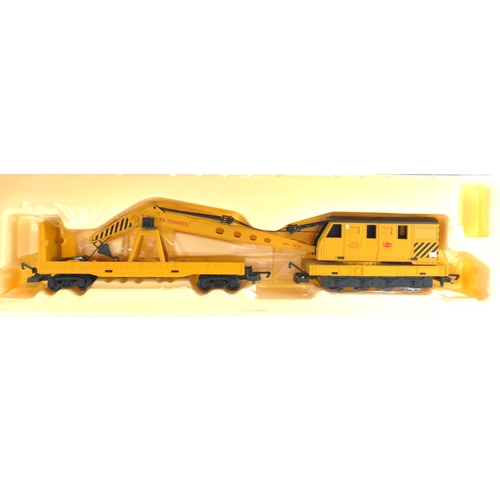 233 - Railroad Breakdown Crane. Manufactured by Hornby. Makers Catalogue no R6369