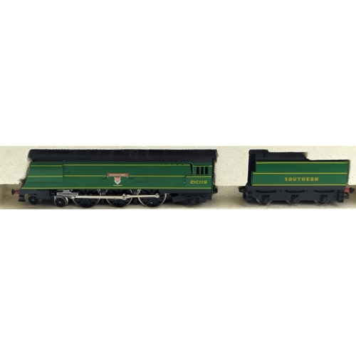 626 - SR 4-6-2 Locomotive Bideford West Country Class. Manufactured by Hornby. Makers Catalogue No R265