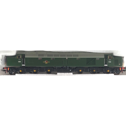 659 - Class 40 Diesel D368 BR Green Indicator Boxes. Manufactured by Bachmann. Makers Catalogue No 32-475