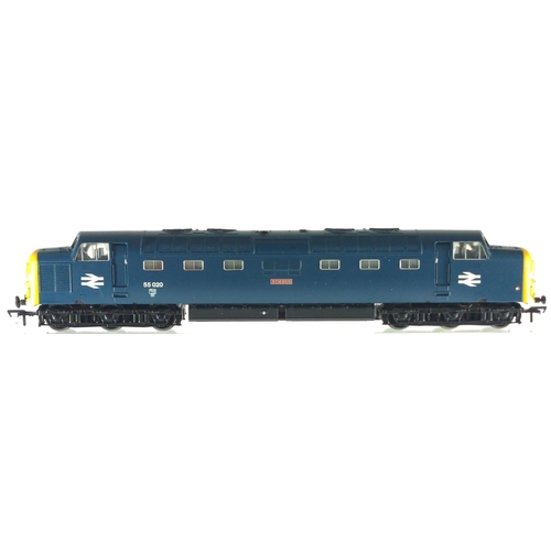 667 - Class 55 Deltic 55 020 Nibus BR Blue. Manufactured by Bachmann. Makers Catalogue No 32-526