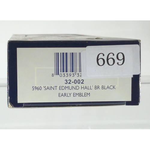 669 - 5960 Saint Edmund Hall BR Black Early Emblem, DCC ready. Manufactured by Bachmann. Makers Catalogue ... 