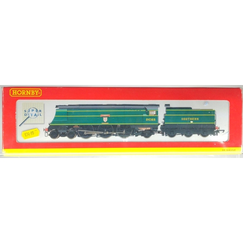 742 - SR 4-6-2 West Country Class 21C123 Blackmoor Vale No leaflets. Manufactured by Hornby. Makers Catalo... 