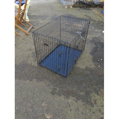 40 - Medium sized dog crate