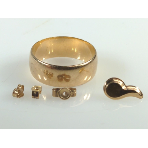 408 - 9ct gold band ring, size U, together with some scrap 9ct gold, gross weight 5.68 grams