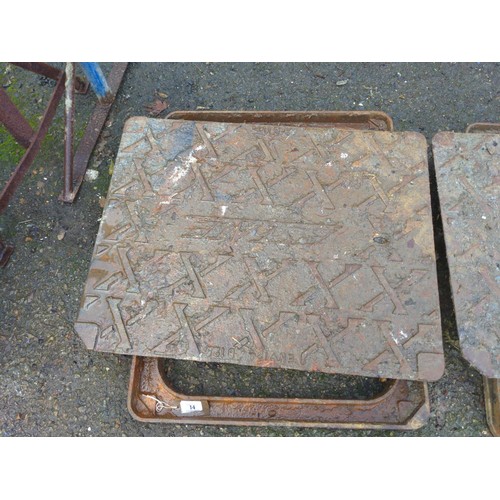 14 - Cast inspection cover. 69cm x 55cm