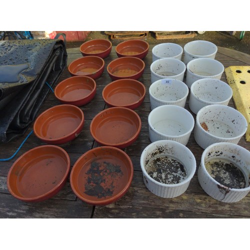 46 - Quantity of large ramekin style dishes & brown and red bowls