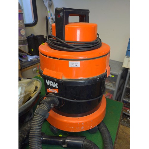 157 - Vax2000 vacuum cleaner with attachments