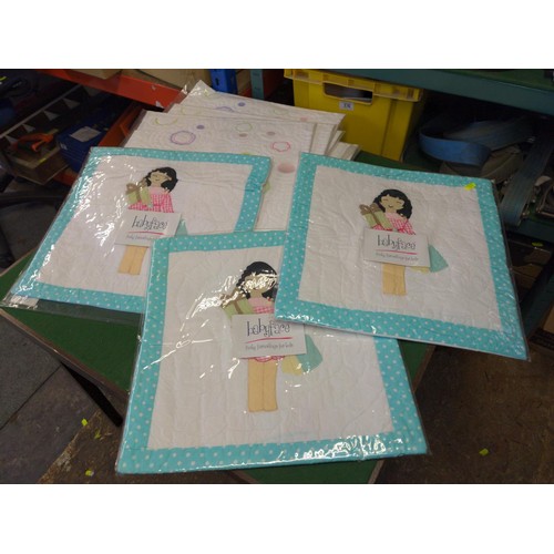 183 - 11x Babyface cushion covers. 40 x 40cm