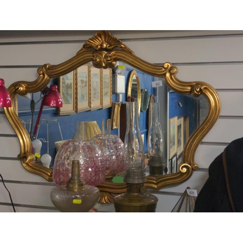 411 - Ornate gilt framed mirror 90 x 70cm