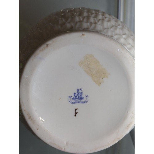 626 - Belleek County Fermanagh vase, H 27CM with blue factory stamp. Some gilded rings and rim with pink g... 