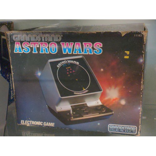 615 - Grand stand Astro Wars game.