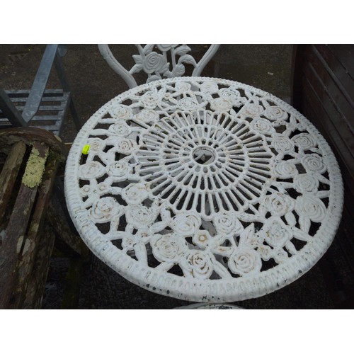 120 - Cast iron garden table and 2 chairs with rose decoration, painted white  (Table D60cm H68cm)