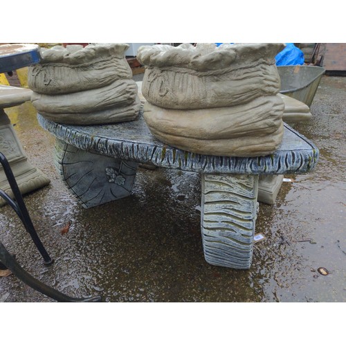 133 - Curved concrete garden squirrel bench, stands with oak leaf decorations L116cm D36cm H42cm