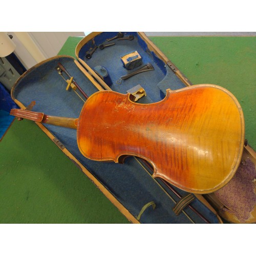 384 - Vintage violin and bow in case