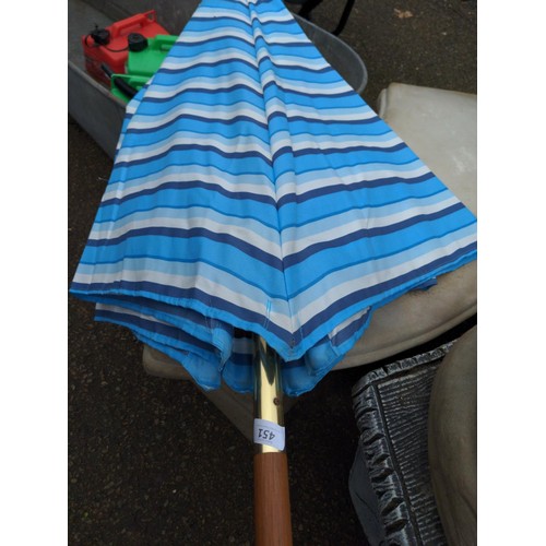 451 - Blue & white striped beach parasol with pointed pole