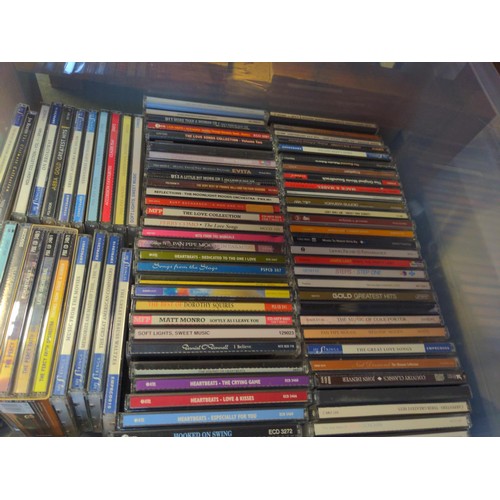 508 - CDs inc. Classical & easy listening.