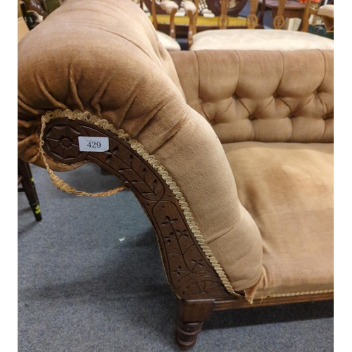 1106 - 19C Chaise with button design to back and side rest, in camel coloured upholstery with four original... 