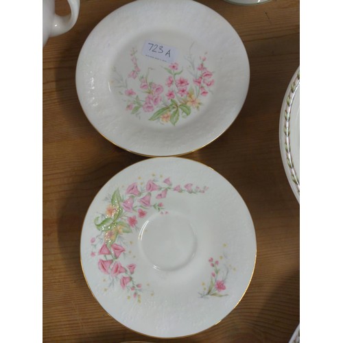 723A - Royal Albert-For All Seasons, Parkland, 4 tea cups, 6 saucers & 5 plates with mis matched servin... 