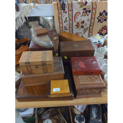 727 - Qty. of wooden boxes & collectables