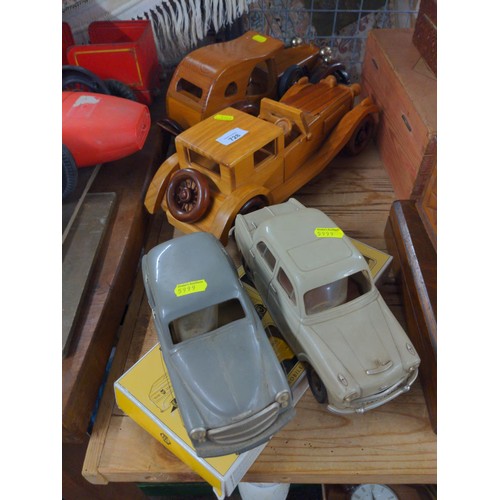 728 - Victory industries vintage cars, wooden car models & boxed AA collectors models.