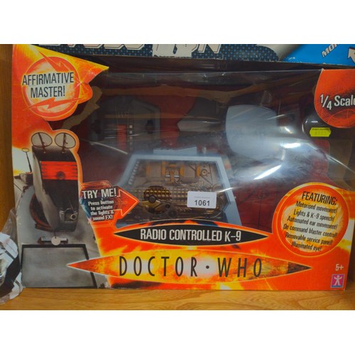 1061 - Doctor Who radio control boxed K9 boxed with dalek belt buckle