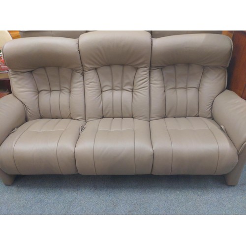 1095 - Himolla Rhine three seater reclining sofa RRP £5000 W206CM D77CM H103CM. 1 year old. Very clean cond... 