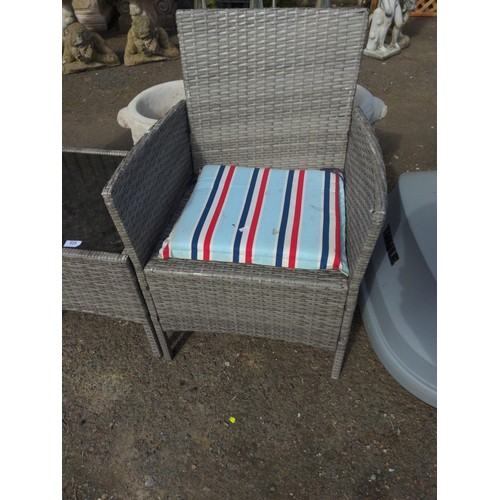 123 - Garden rattan set of 2 chairs with small table