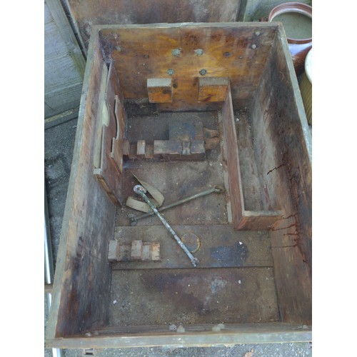 134 - Military equipment box. W68cm D46cm H41cm