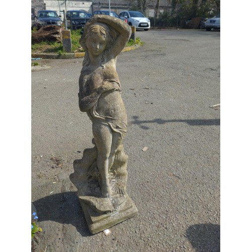 3 - Concrete Venus garden statue. H111cm