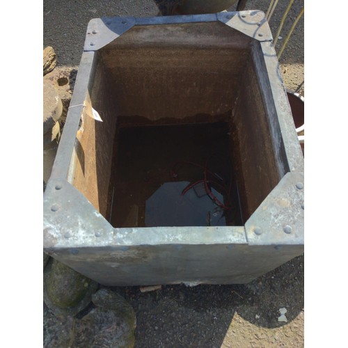 99 - Rivetted & galvanised water tank / industrial planter. W63cm W48cm H50cm. With drainage hole.