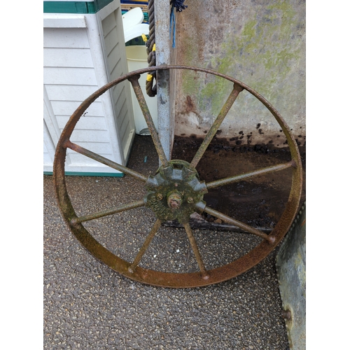 150F - Vintage cast wheel. D68CM