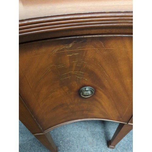 688 - Mahogany serpentine fronted sideboard / credenza. 150cm wide x 56cm deep x 89cm high.