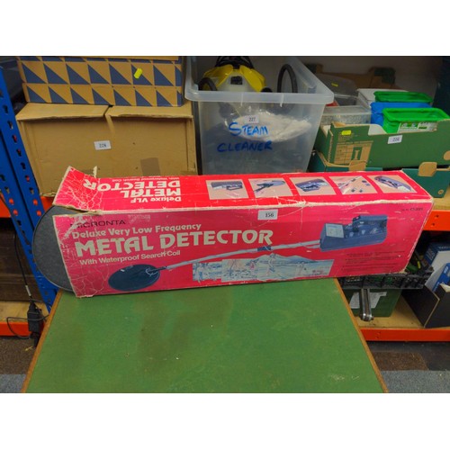 156 - Micronta deluxe VLF metal detector in box