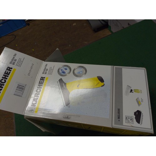 222 - Karcher window vac