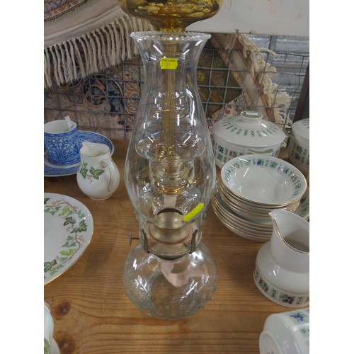 473 - 4 x Oil burning lamps (Largest H70cm) 