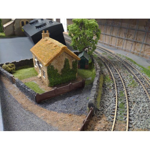 487 - Railway track and scenery Inc Station, Church, cottage + Hornby HM2000 controller 230 - 240v 